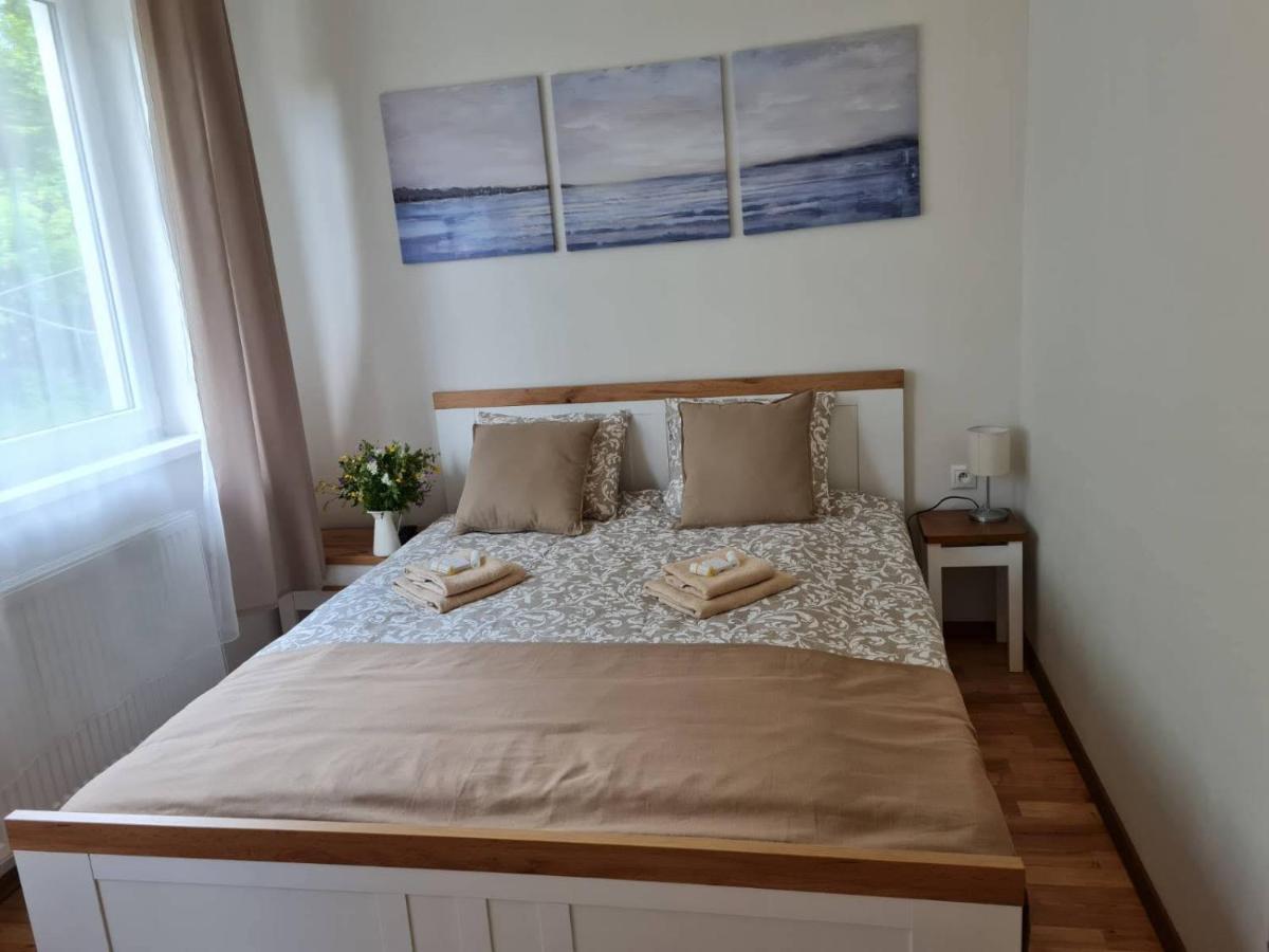 Villa Paradajs - Ubytovanie Pri Jazere Banská Štiavnica Eksteriør billede