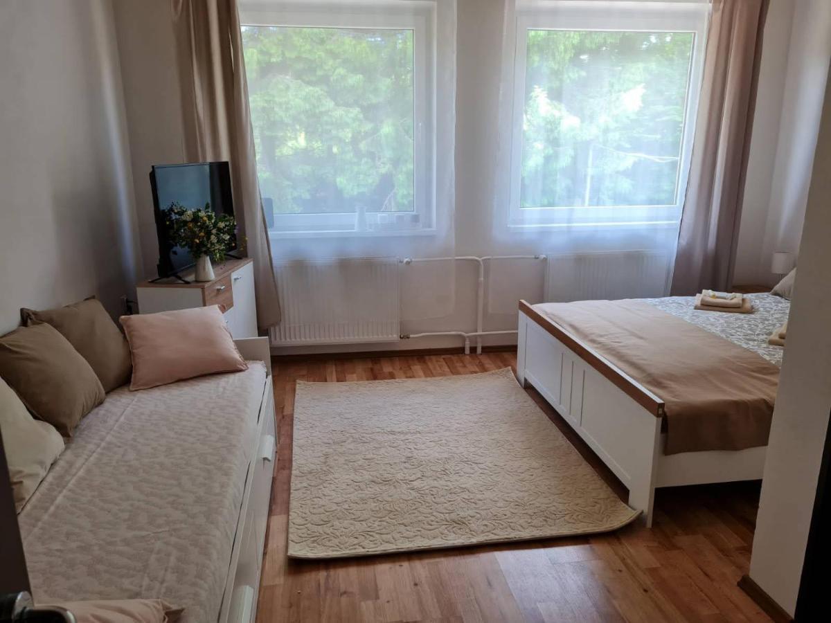 Villa Paradajs - Ubytovanie Pri Jazere Banská Štiavnica Eksteriør billede