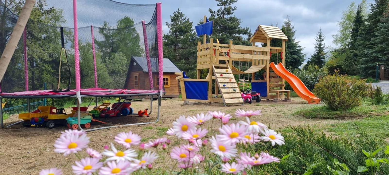 Villa Paradajs - Ubytovanie Pri Jazere Banská Štiavnica Eksteriør billede